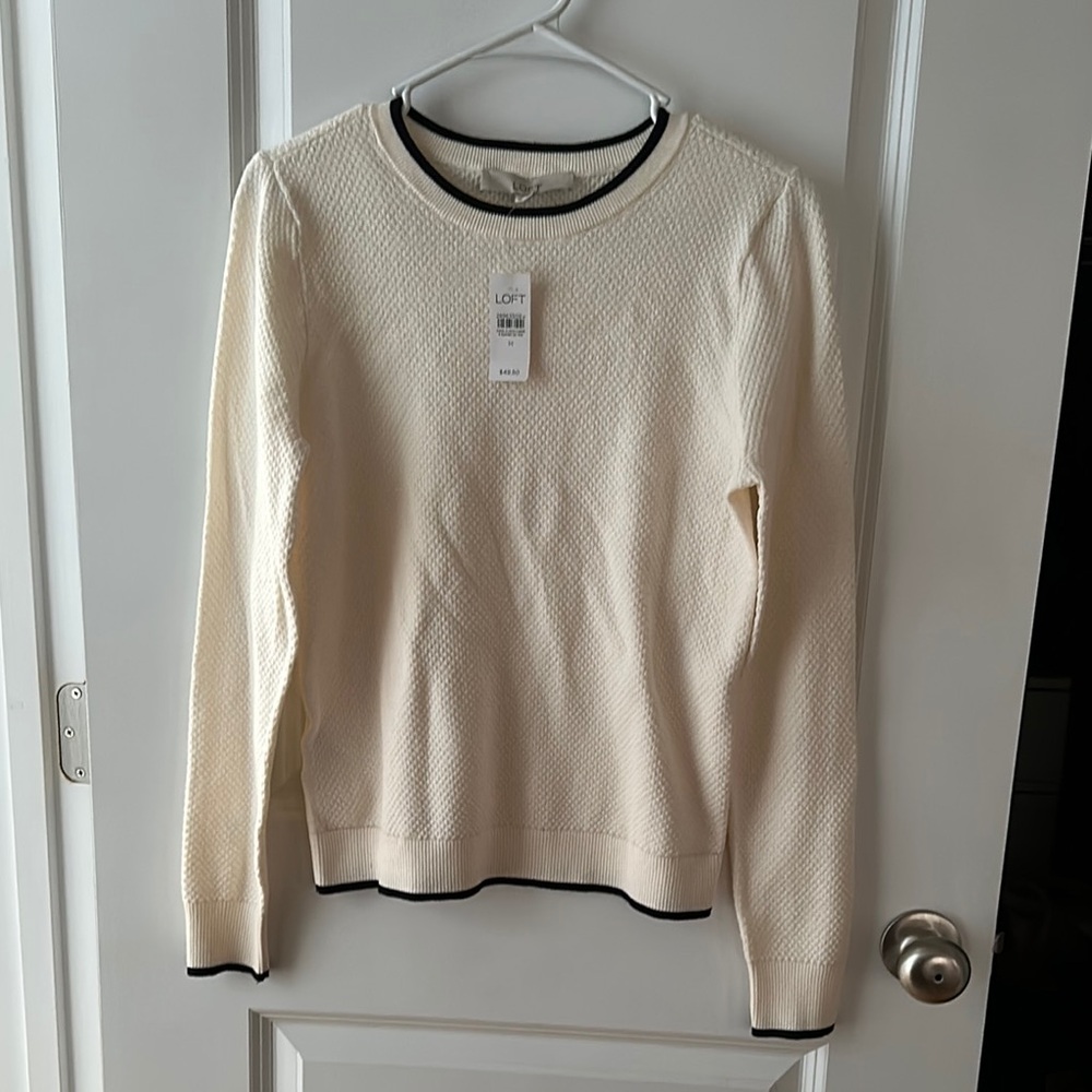LOFT Cream Crew Neck Pullover Sweater